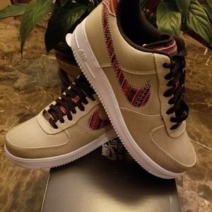 Nike Air Force 1